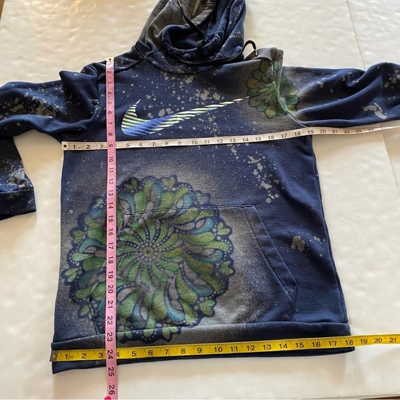 Nike Upcycled Sweatshirt Hoodie Pullover Mens Small Unisex Blue Logo Stencil - Picture 8 of 10